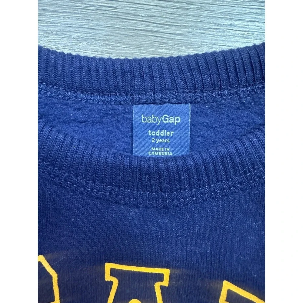 babyGap Long Sleeve Sweater Toddler 2 Years  Blue Embroidered‎ Logo Casual